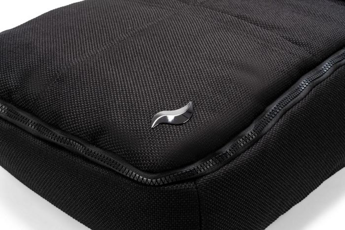 Osann Universal Footmuff with double zipper, storage compartments for dummies & a super soft lining - Black - Image 3