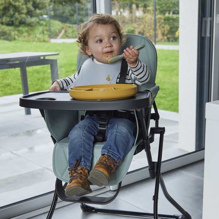Thermobaby Ultra-Compact Folding High Chair with Removable Tray - Image 8