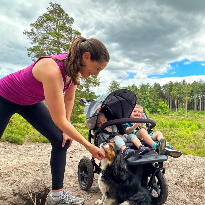 Out'n'About Nipper Double V5 Pushchair Lightweight, all-terrain buggy for two, suitable from birth to 4 years - Rocksalt Grey - Image 9