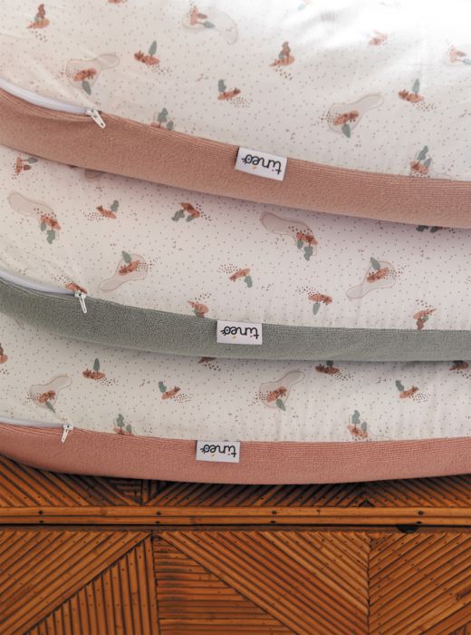 Tineo 2-in-1 Maternity Cushion - Sage Green - Image 14