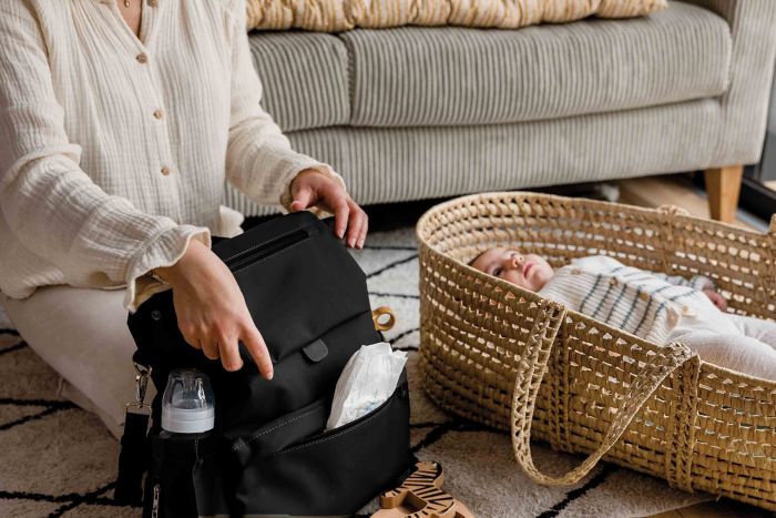 Tineo Casual Deluxe Changing Backpack – Black - Image 5