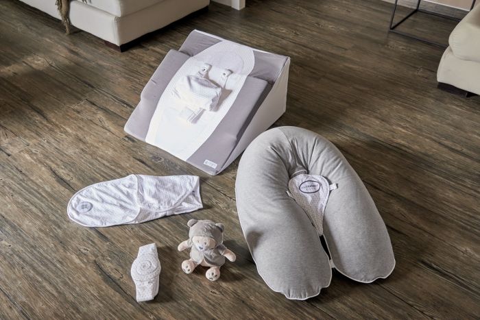 Candide Multi-Relax Nursing and Pregnancy Pillow - 3-in-1 Multi-Function Feeding and Pregnancy Pillow - Image 14