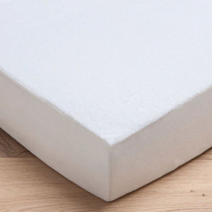 Little Band Waterproof Cot Sheet Protector – 120 x 60 cm - Image 3