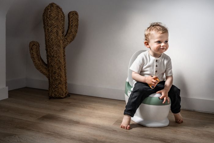 Thermobaby Mini Toilet with Flush Sound - Image 4